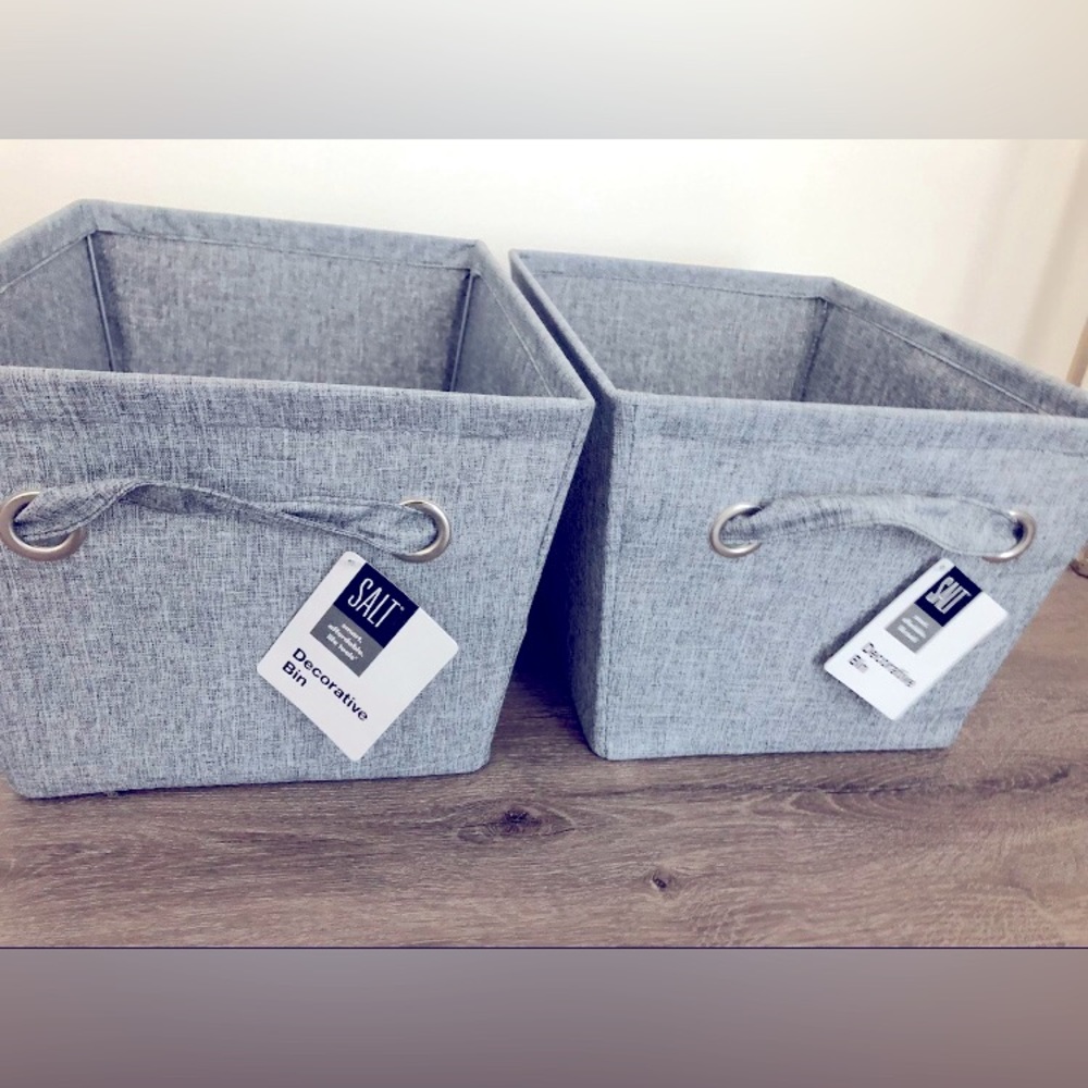 🆕TWO Pretty Decorative Bins🆕🎁 Bed Bath & Beyond